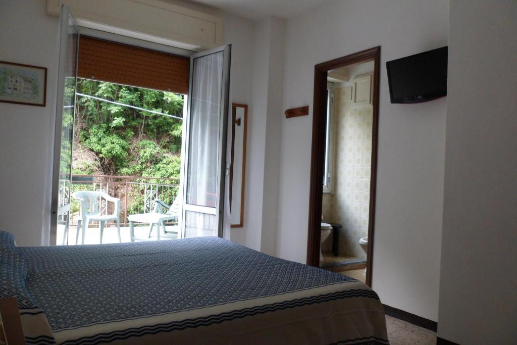 Albergo Ristorante Regina Bognanco Ruang foto