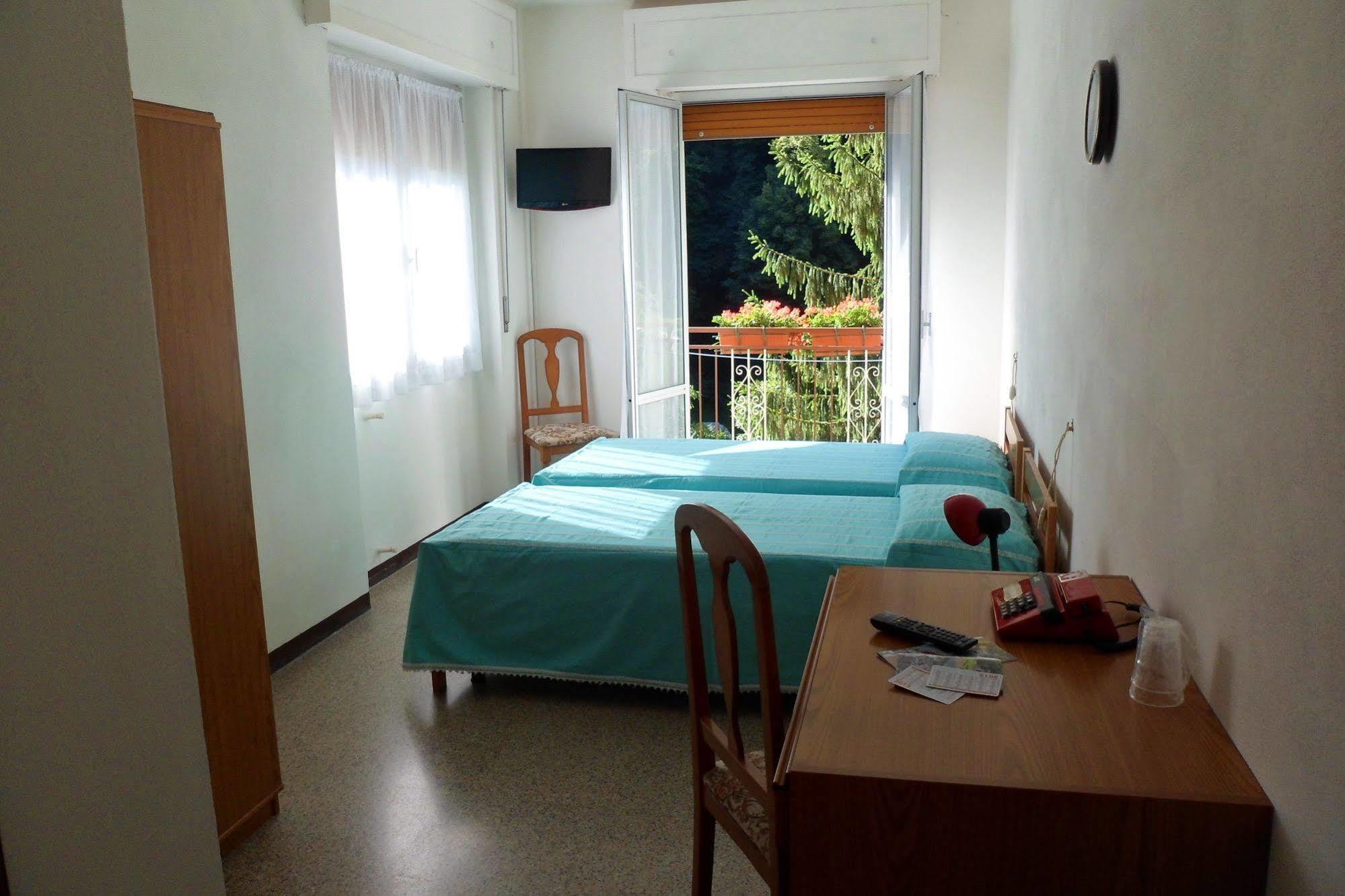 Albergo Ristorante Regina Bognanco Bagian luar foto